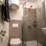 דירה My In The Center